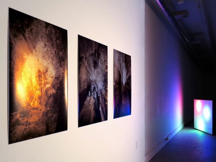 http://www.giuri.mirunadragan.com/files/gimgs/th-27_GGallery_Metallic&Lightbox-site.jpg